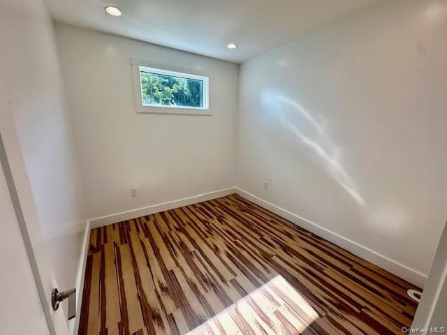 32 Brook Lane thumbnail 18