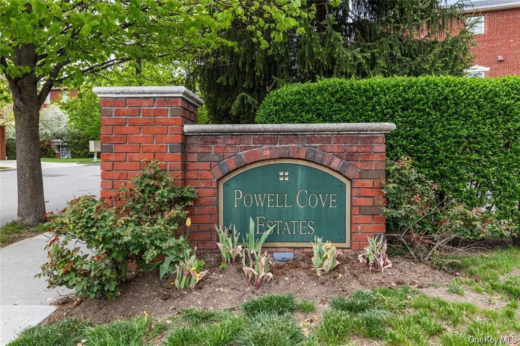 319 Endeavor Place Unit: 43 thumbnail 2