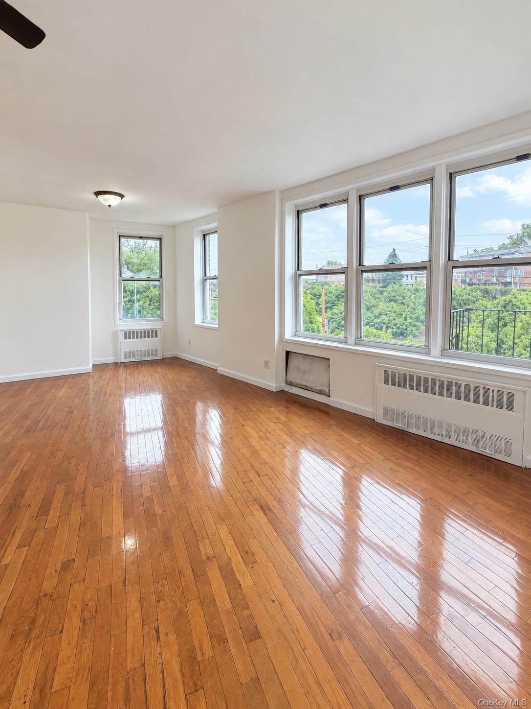 86-16 60th Avenue Unit: 4D thumbnail 3