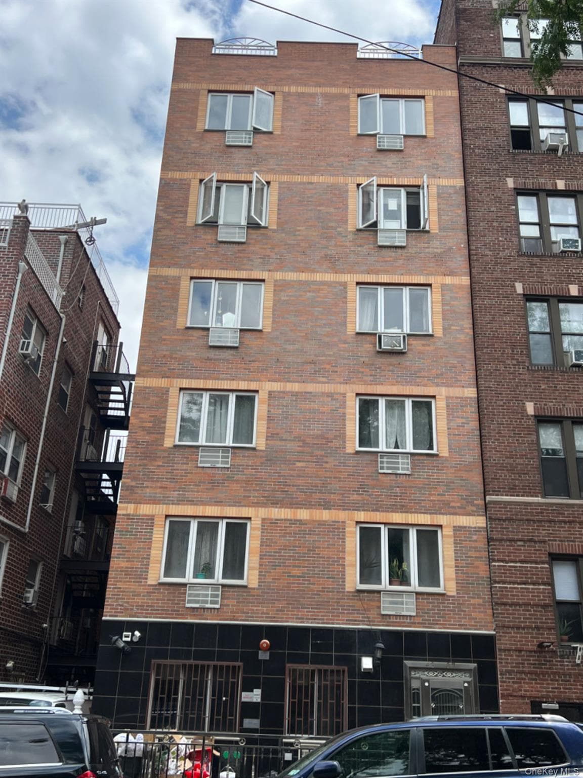 43-07 48th Street Unit: 5A, Sunnyside