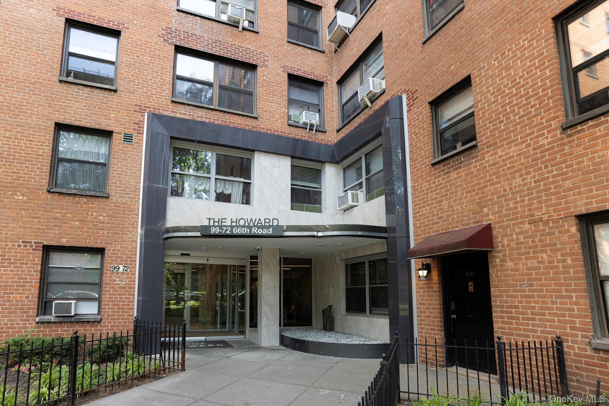 99-72 66 Road Unit: 7O, Rego Park
