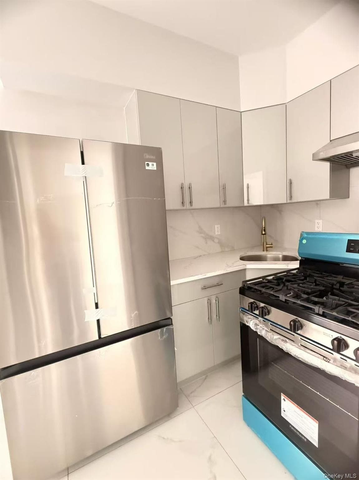 136-17 Carlton Place thumbnail 6