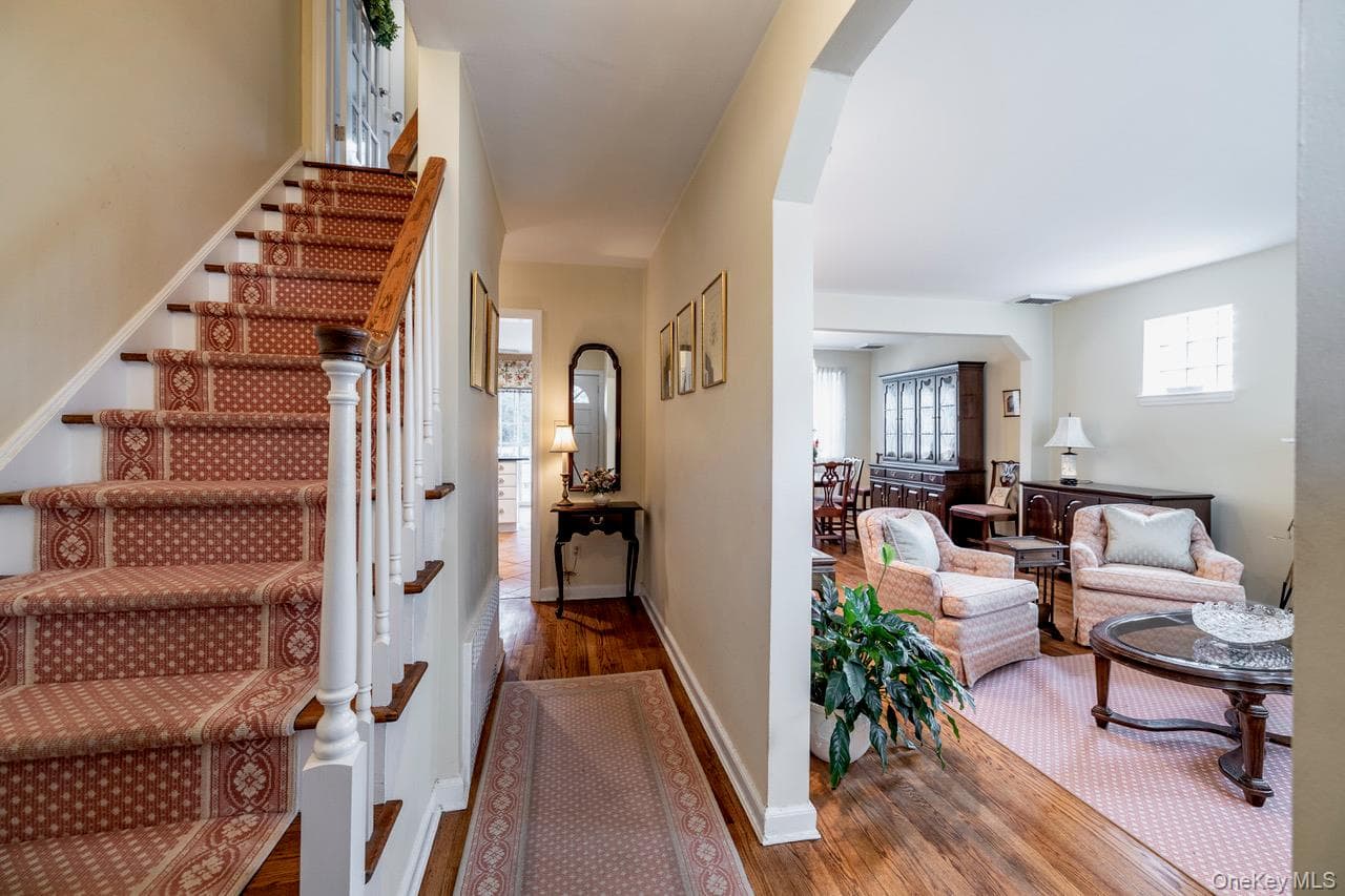 455 Morris Avenue thumbnail 2