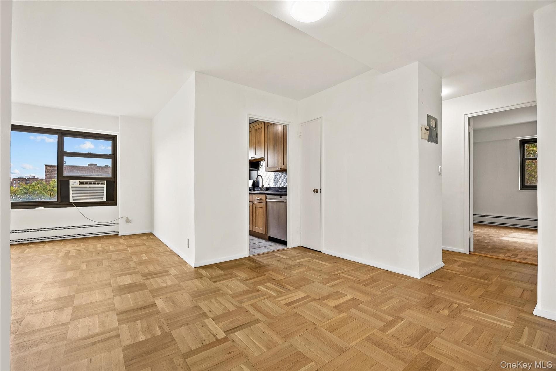 33-34 Crescent Street Unit: 7D thumbnail 7
