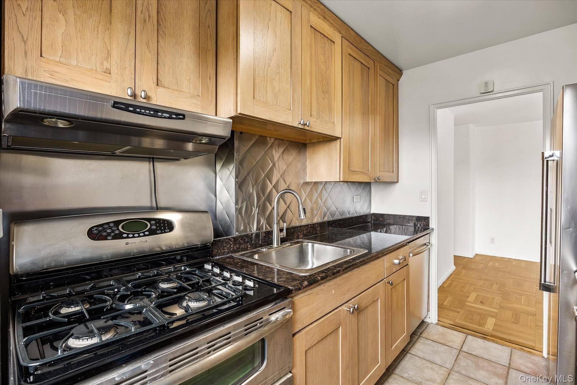 33-34 Crescent Street Unit: 7D thumbnail 9