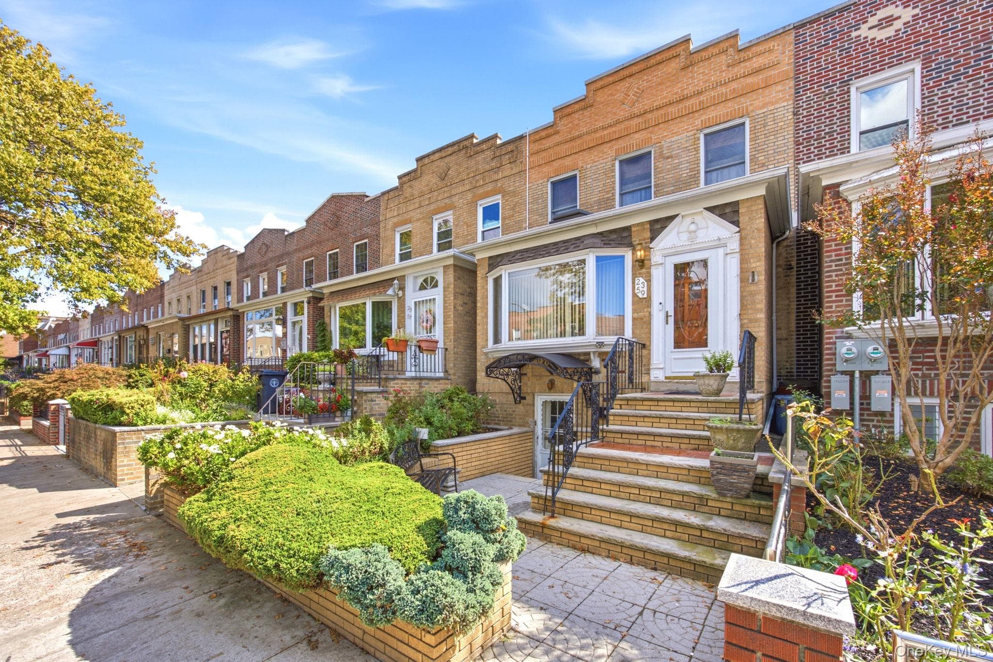 2359 36th Street thumbnail 2