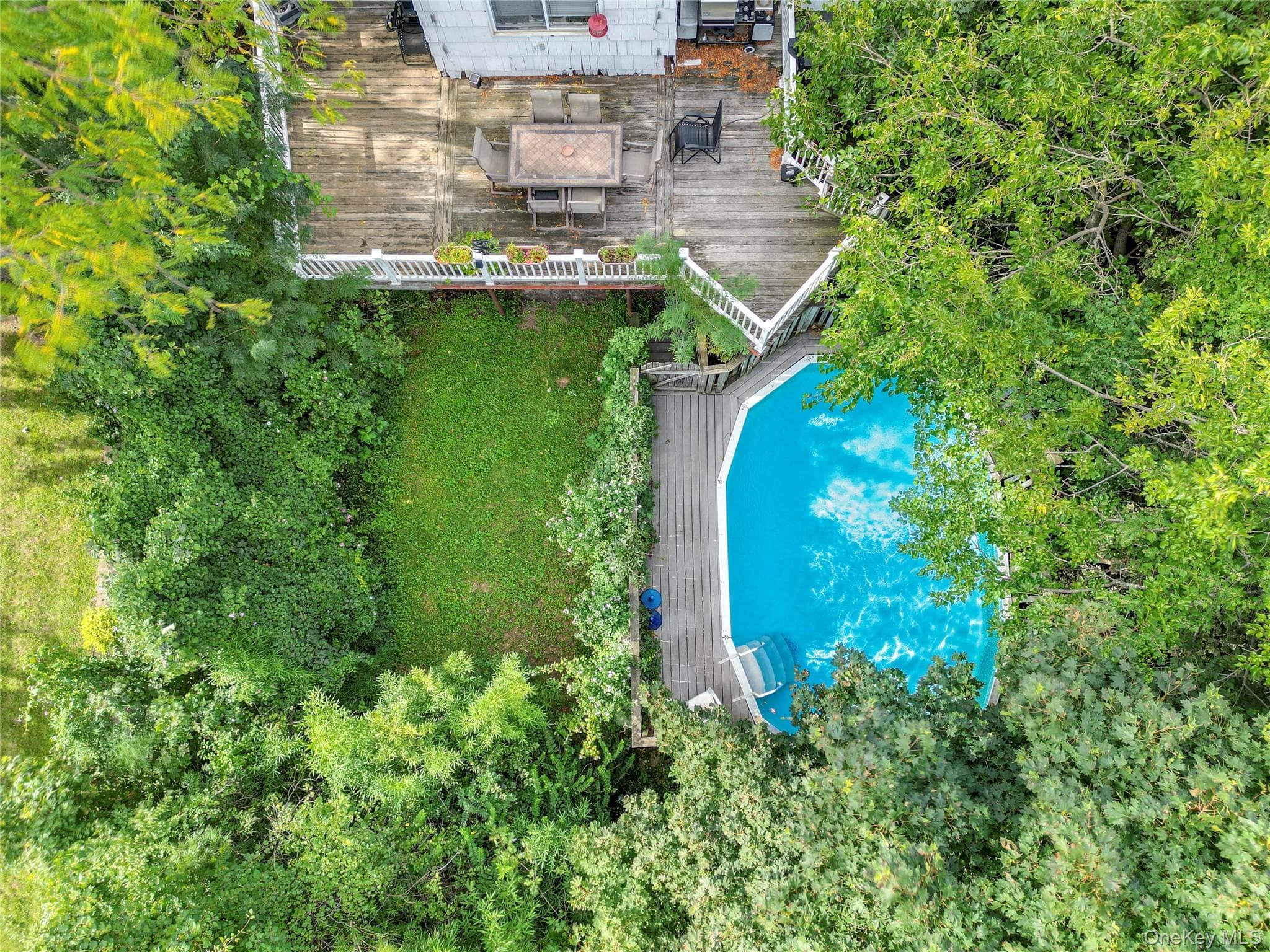 22 Woodmere Boulevard thumbnail 28