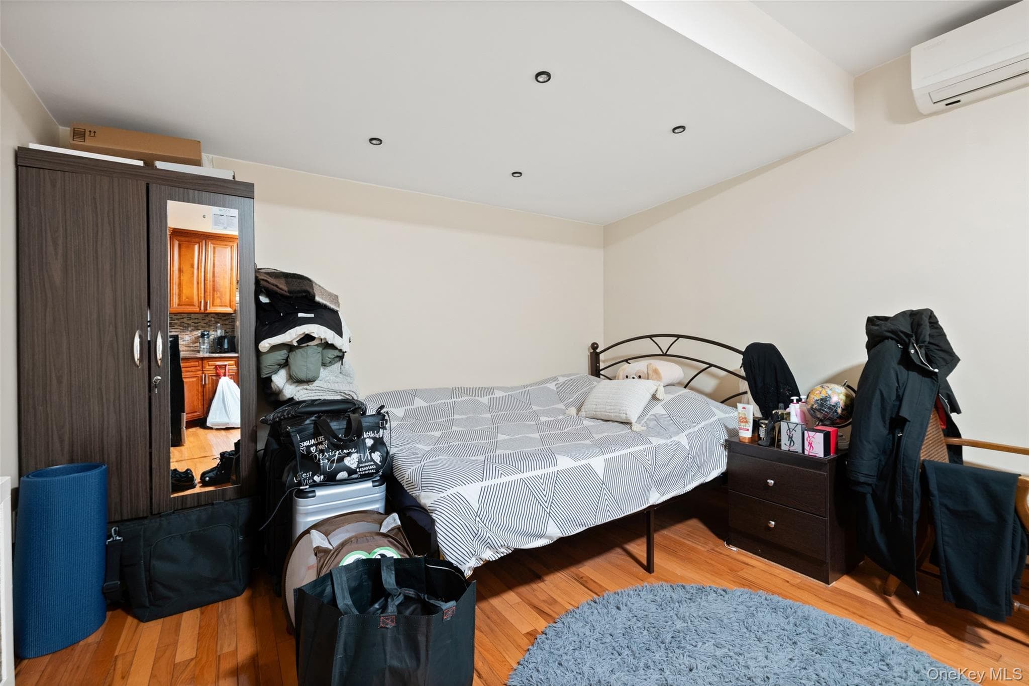 7714 Cypress Hills Street thumbnail 27