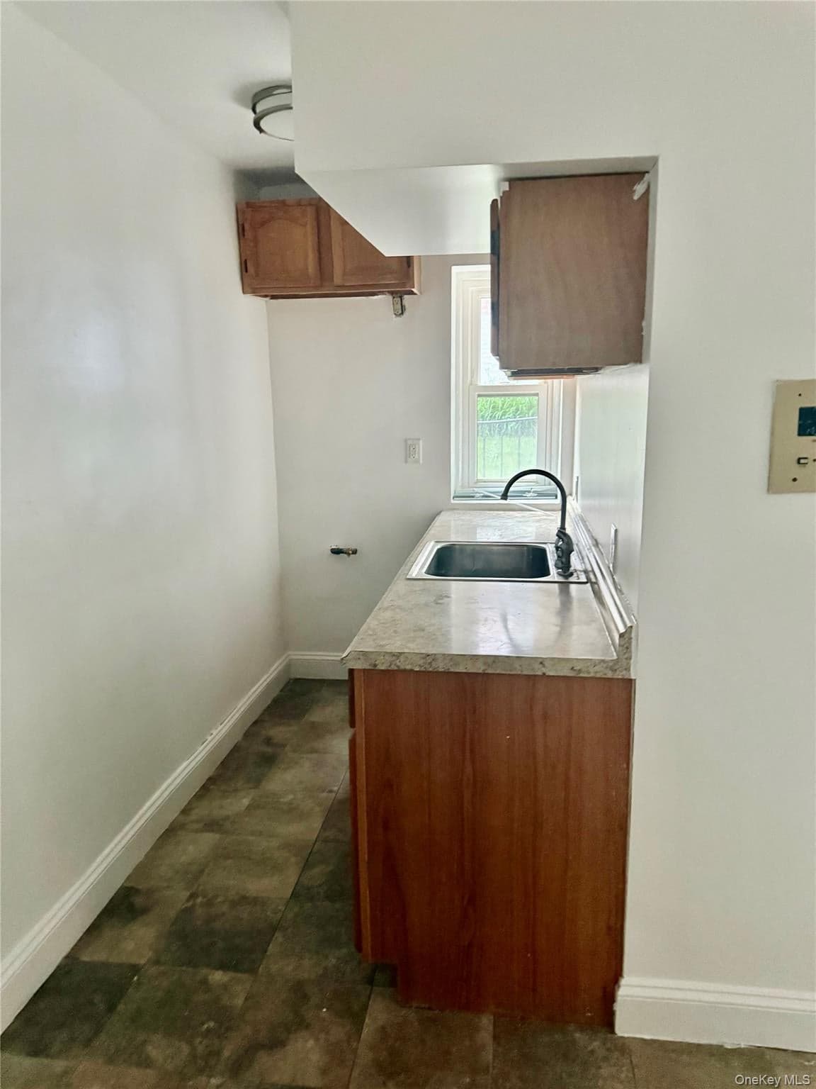 600 Pelham Road Unit: Building B Unit E thumbnail 2