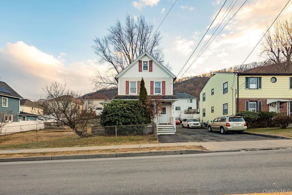 165 Gurnee Avenue, Haverstraw
