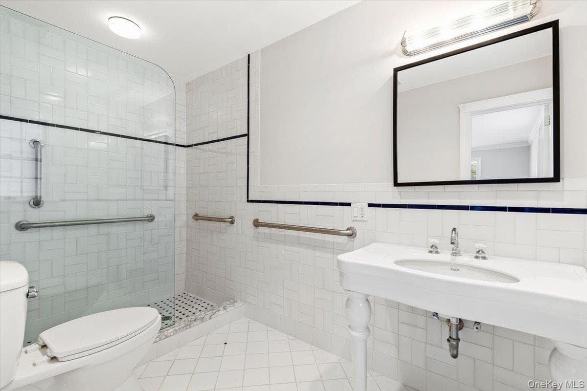 110 Oliver Road thumbnail 11