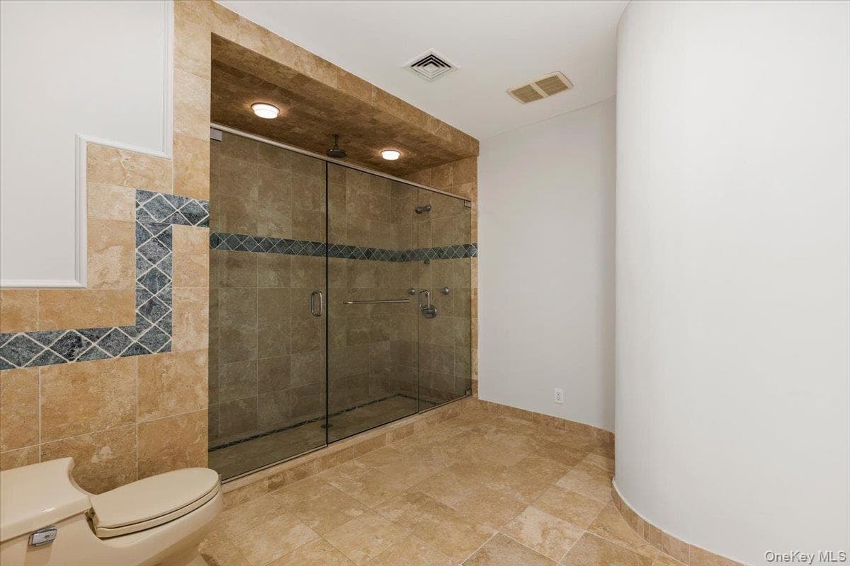 110 Oliver Road thumbnail 23