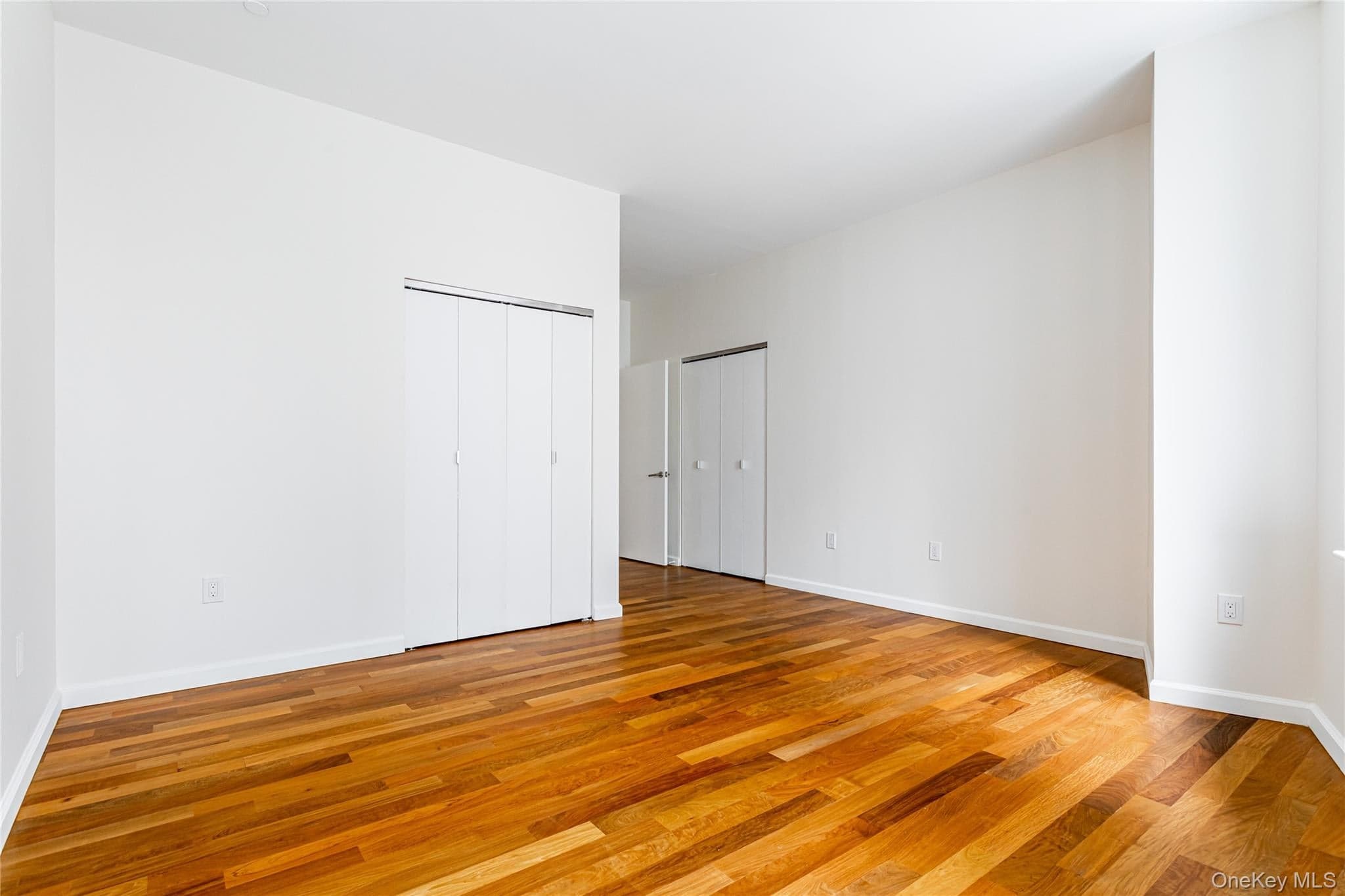 1 Wall Street Court Unit: 605 thumbnail 30
