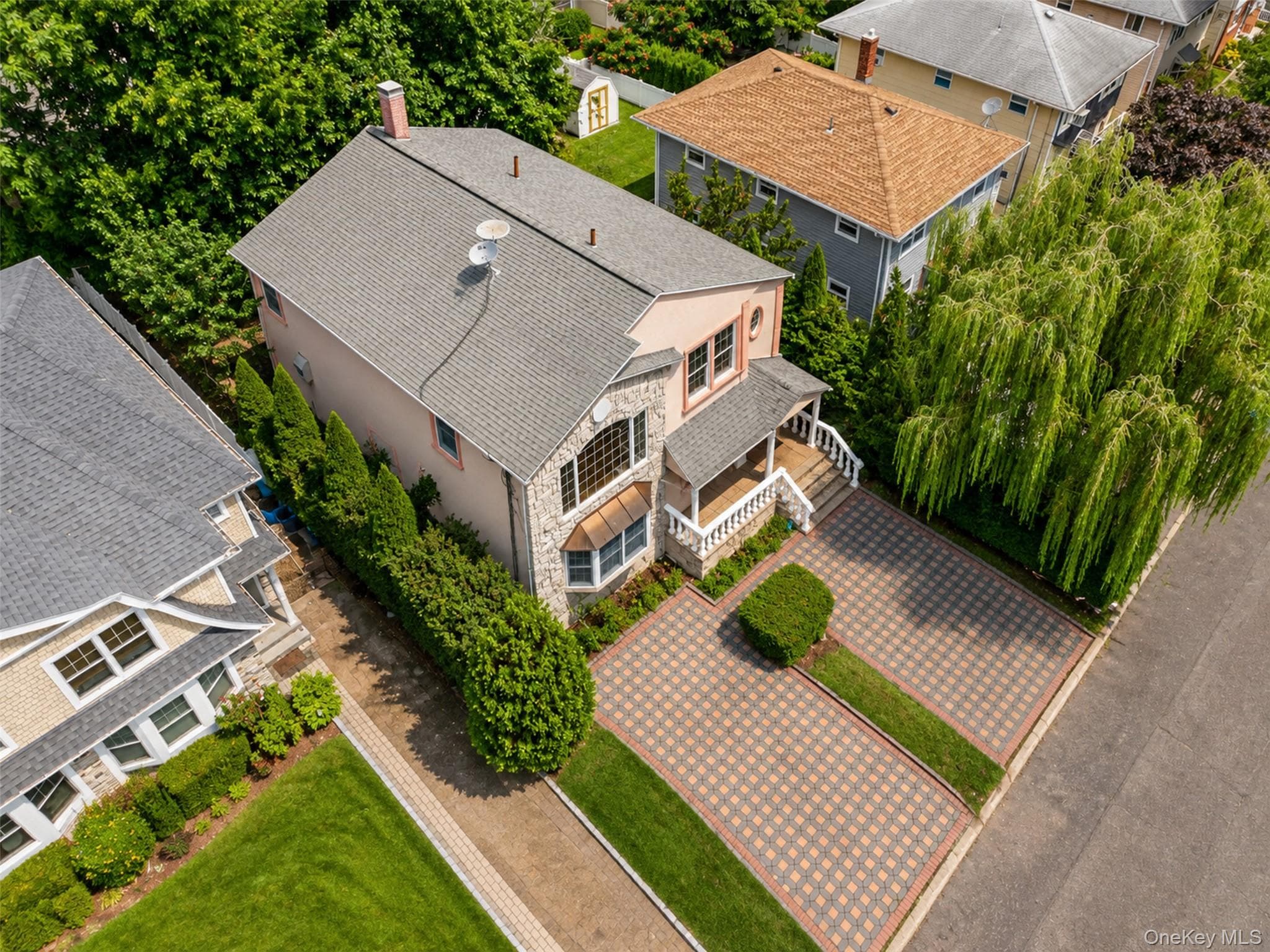 45 Yennicock Avenue thumbnail 38