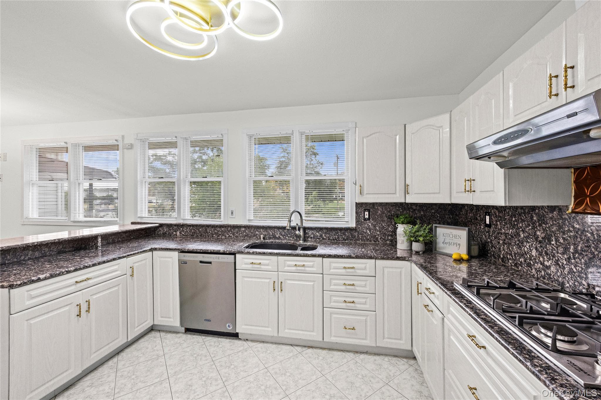 3 Edgewood Lane thumbnail 7