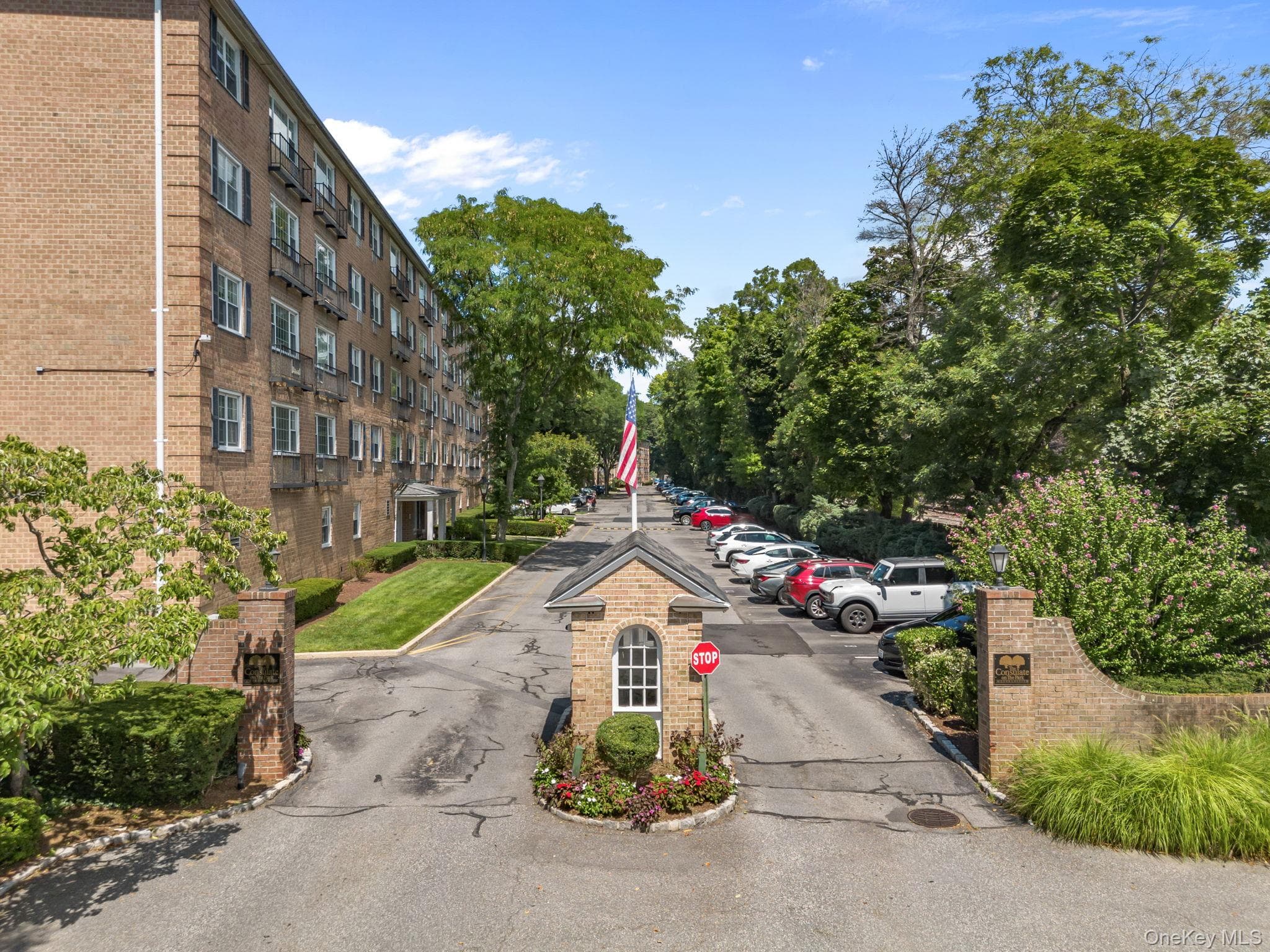 2 Consulate Drive Unit: 3G thumbnail 12