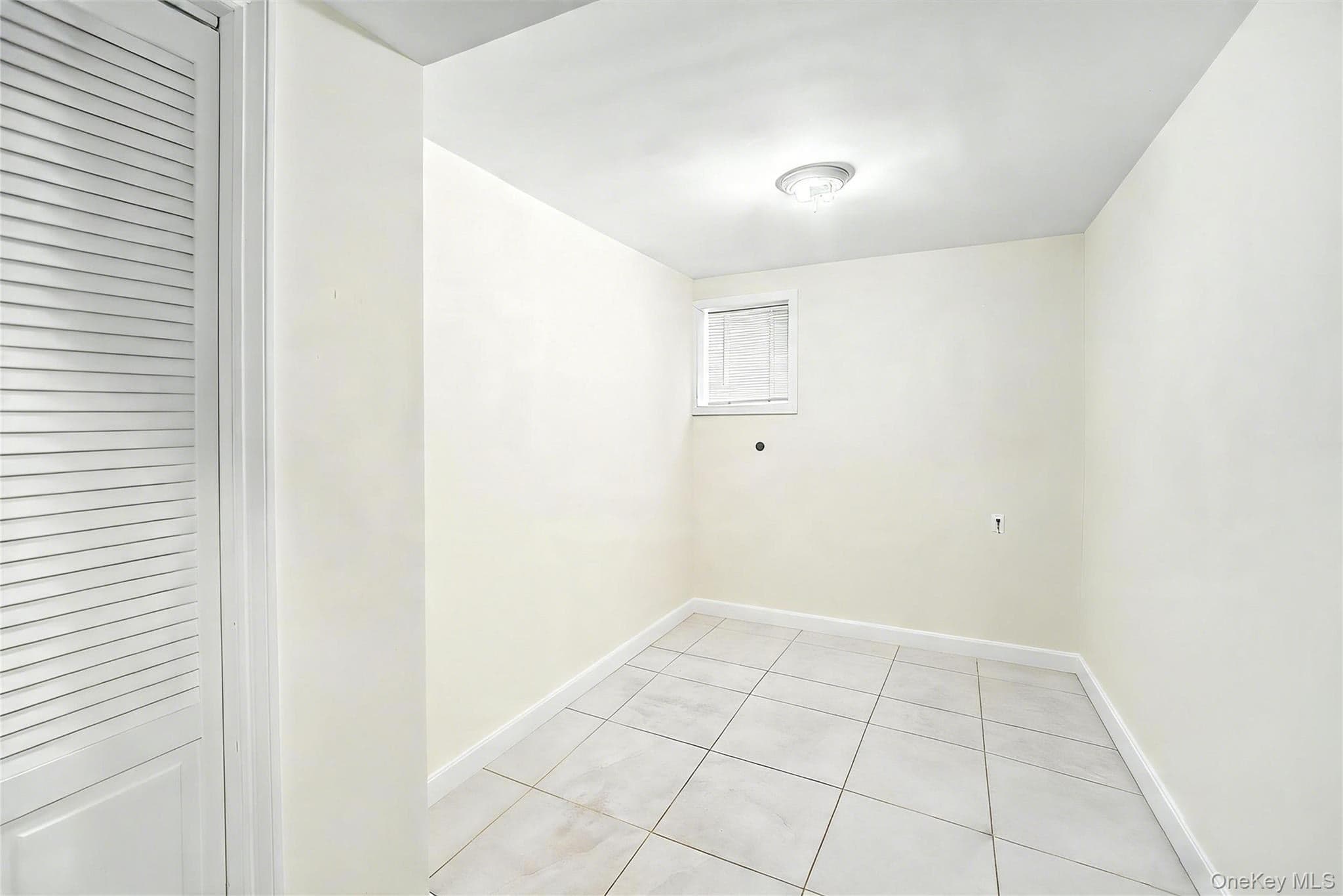 158-39 77th Road thumbnail 28