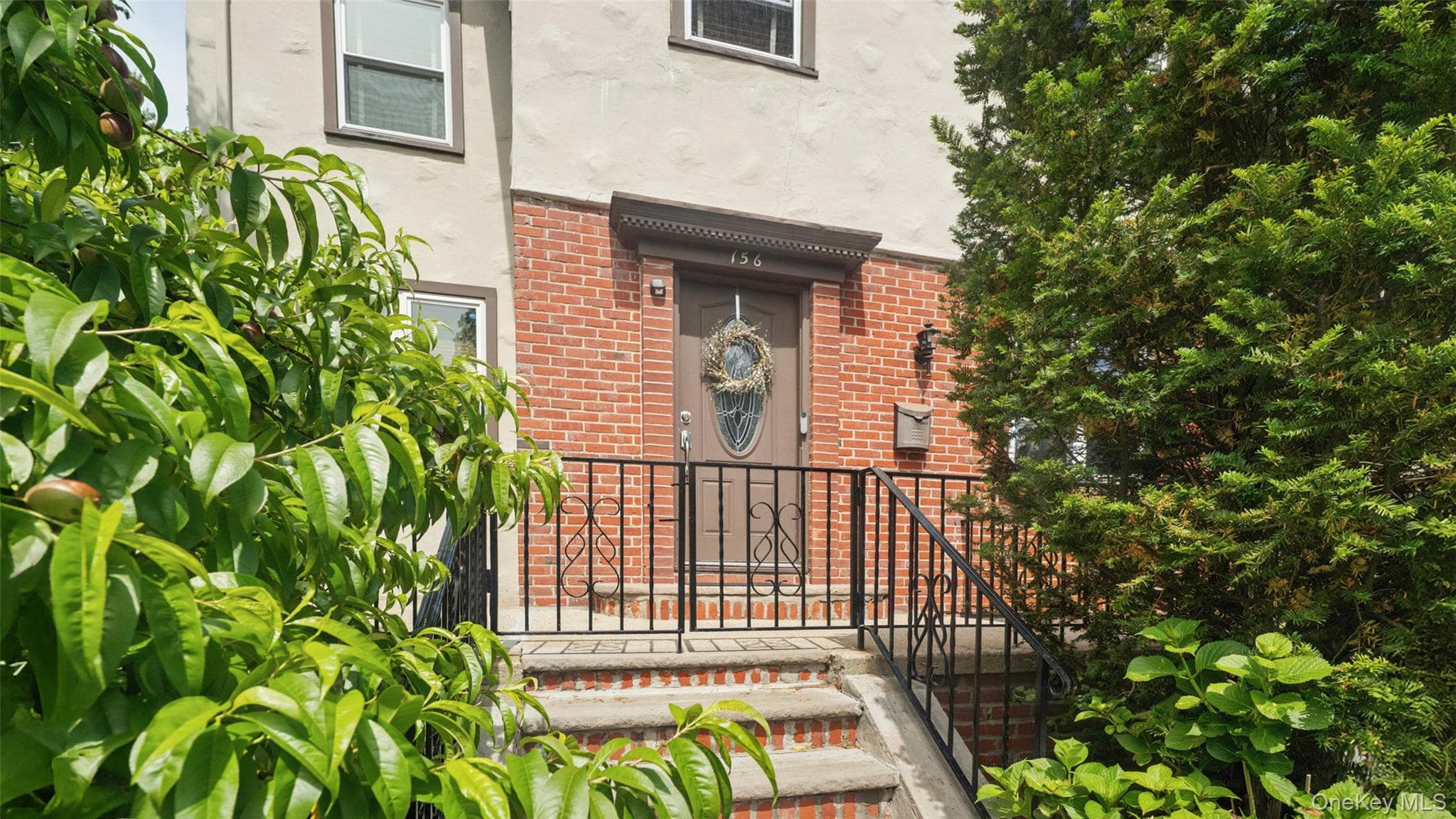 156 Forster Avenue thumbnail 4