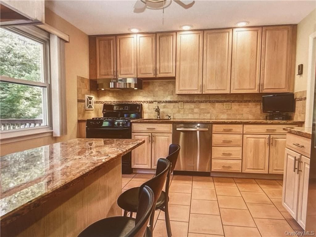 55 Montebello Road thumbnail 10