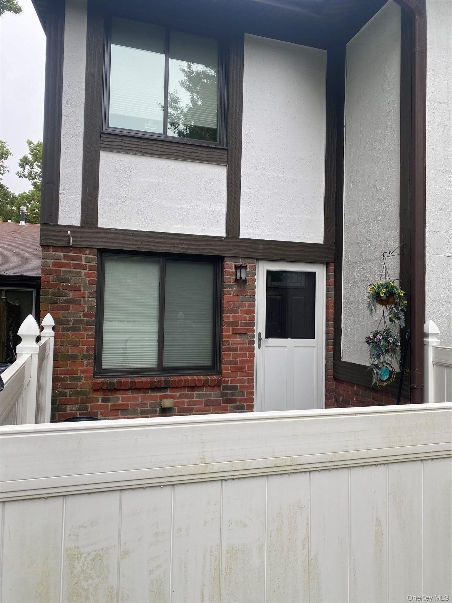 460 Daryl Drive, Medford