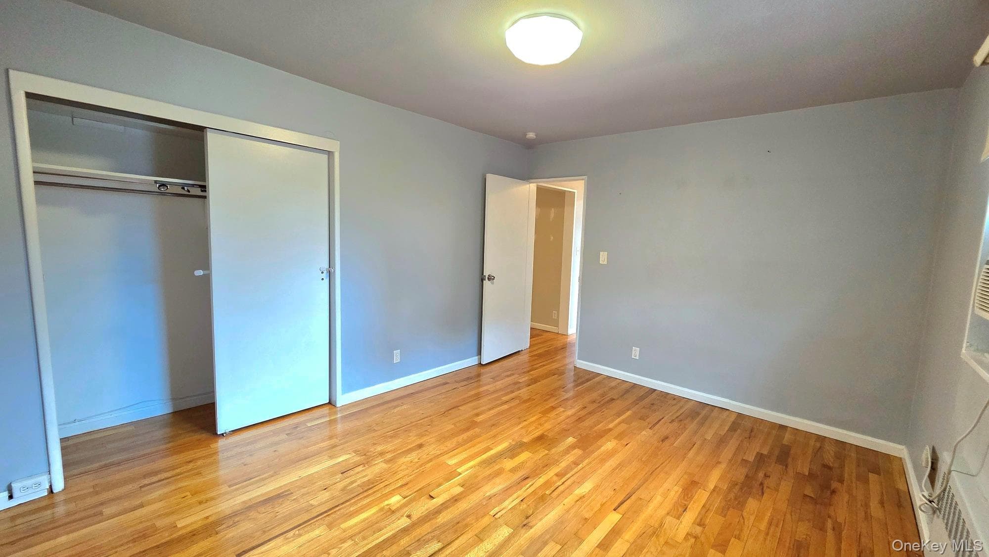 163-70 17th Avenue Unit: Upper Level thumbnail 31