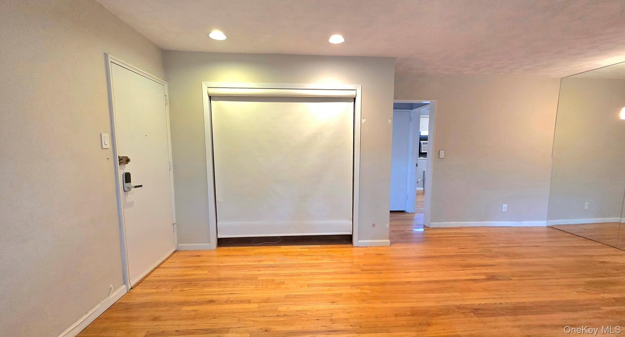 163-70 17th Avenue Unit: Upper Level thumbnail 29