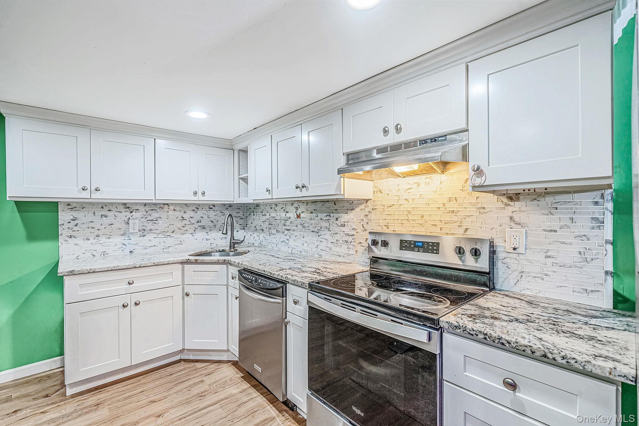 177 N Evergreen Drive thumbnail 38