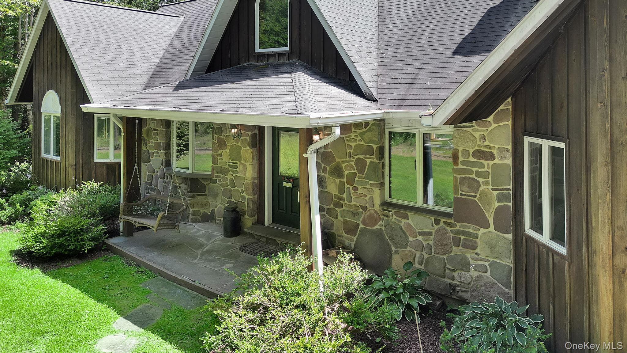 2735 Denning Road thumbnail 6