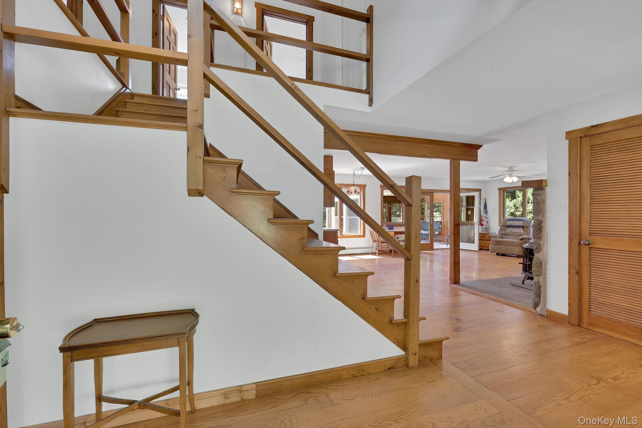 2735 Denning Road thumbnail 8
