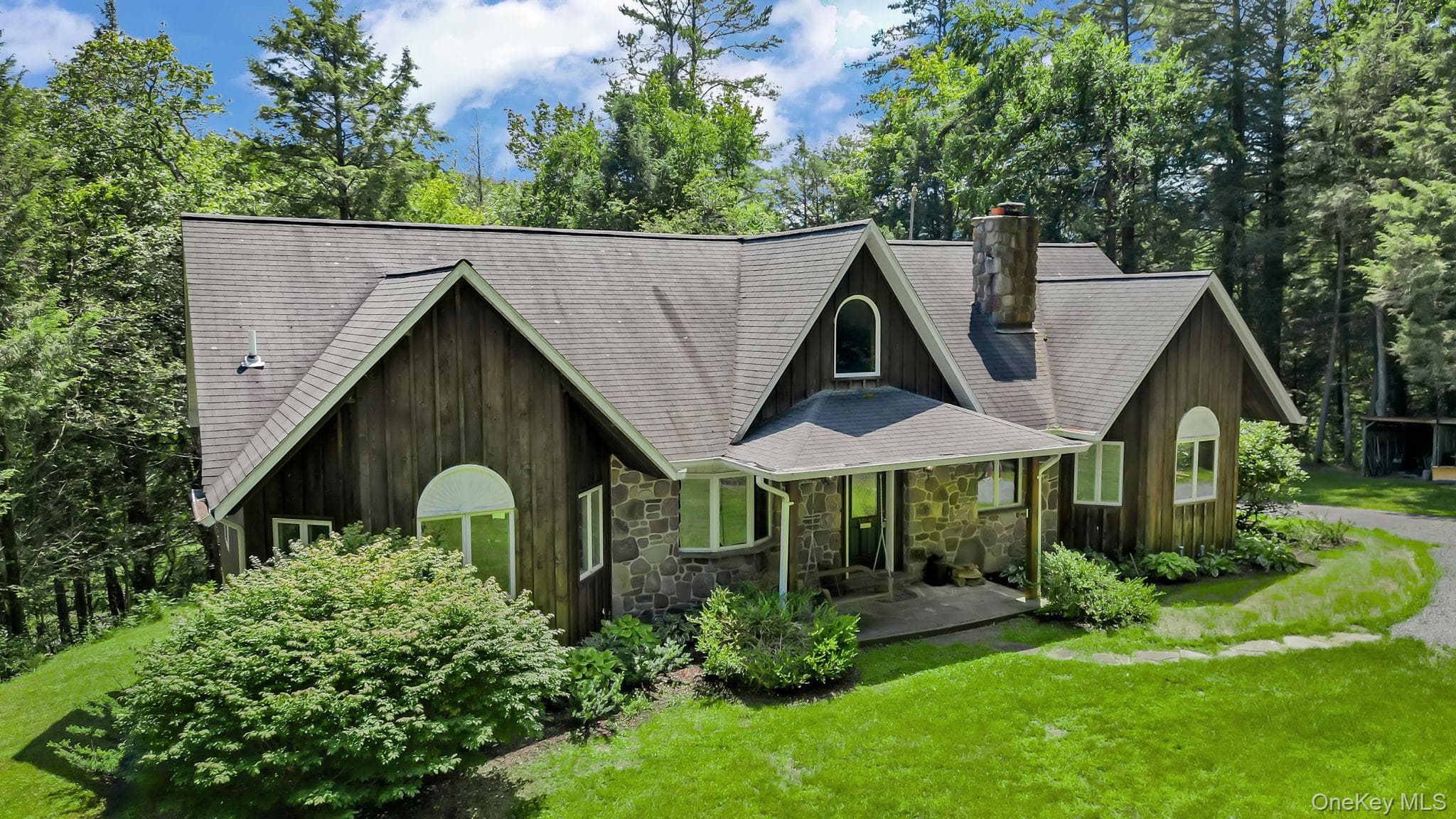 2735 Denning Road, Claryville