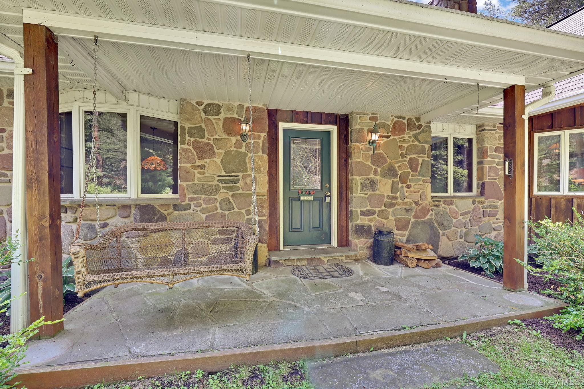 2735 Denning Road thumbnail 44