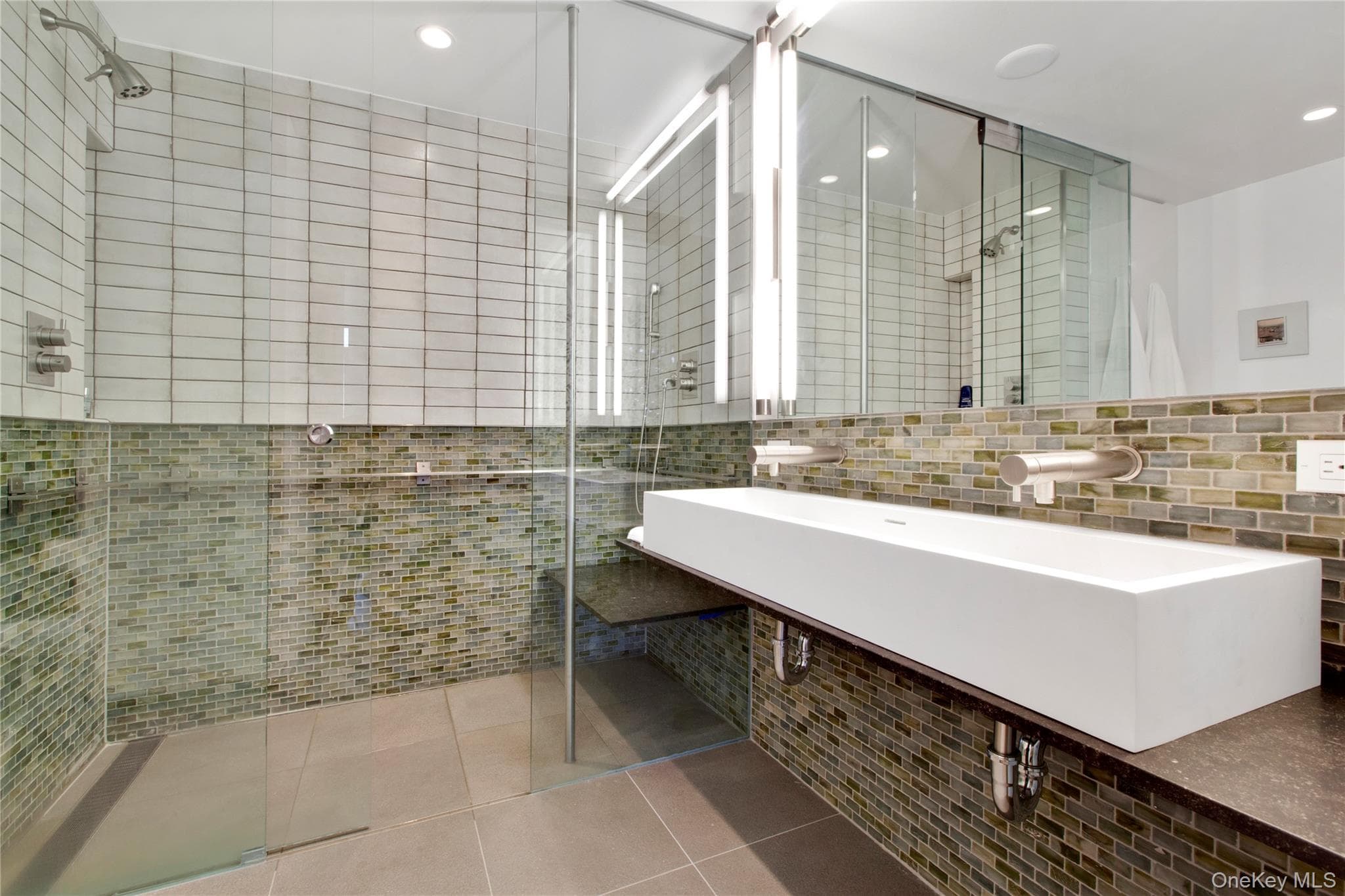 1485 5th Avenue Unit: 26D thumbnail 17
