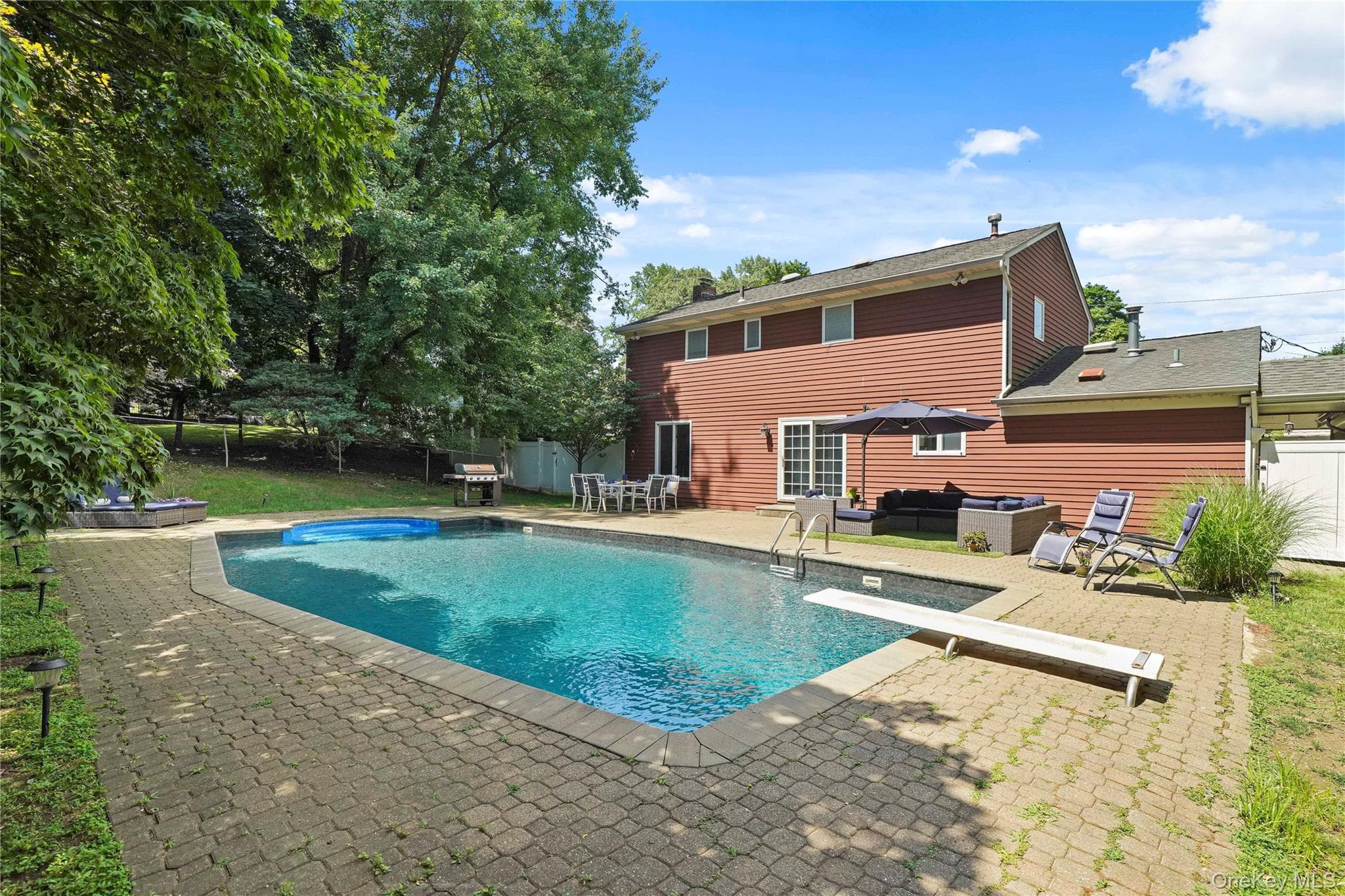 16 Stephens Drive thumbnail 4