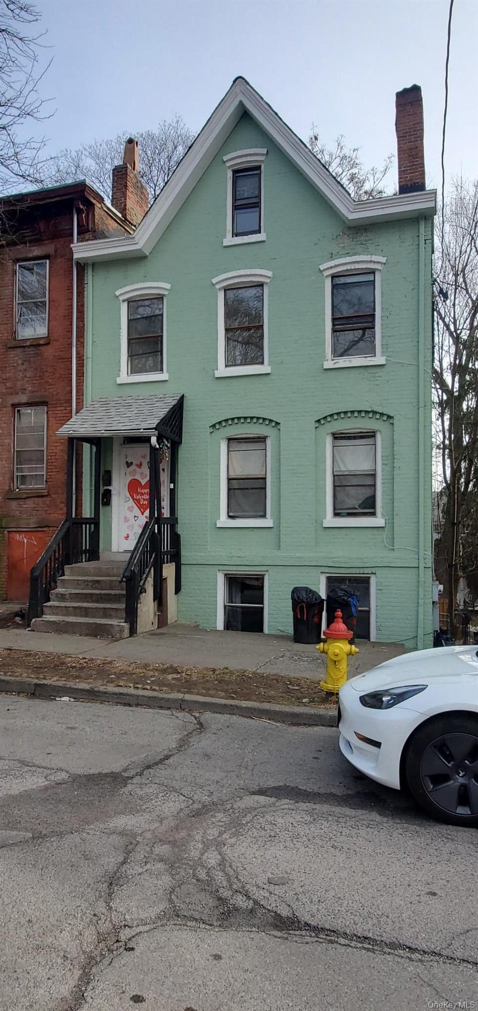 150 Johnston Street, Newburgh