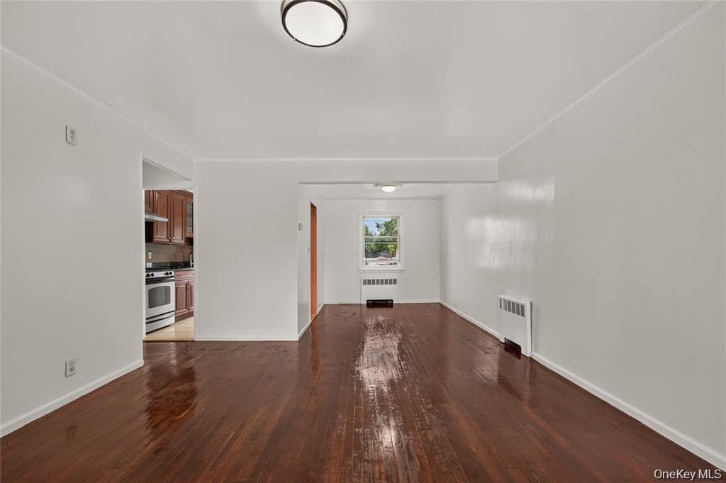 33 N Montgomery Street thumbnail 5