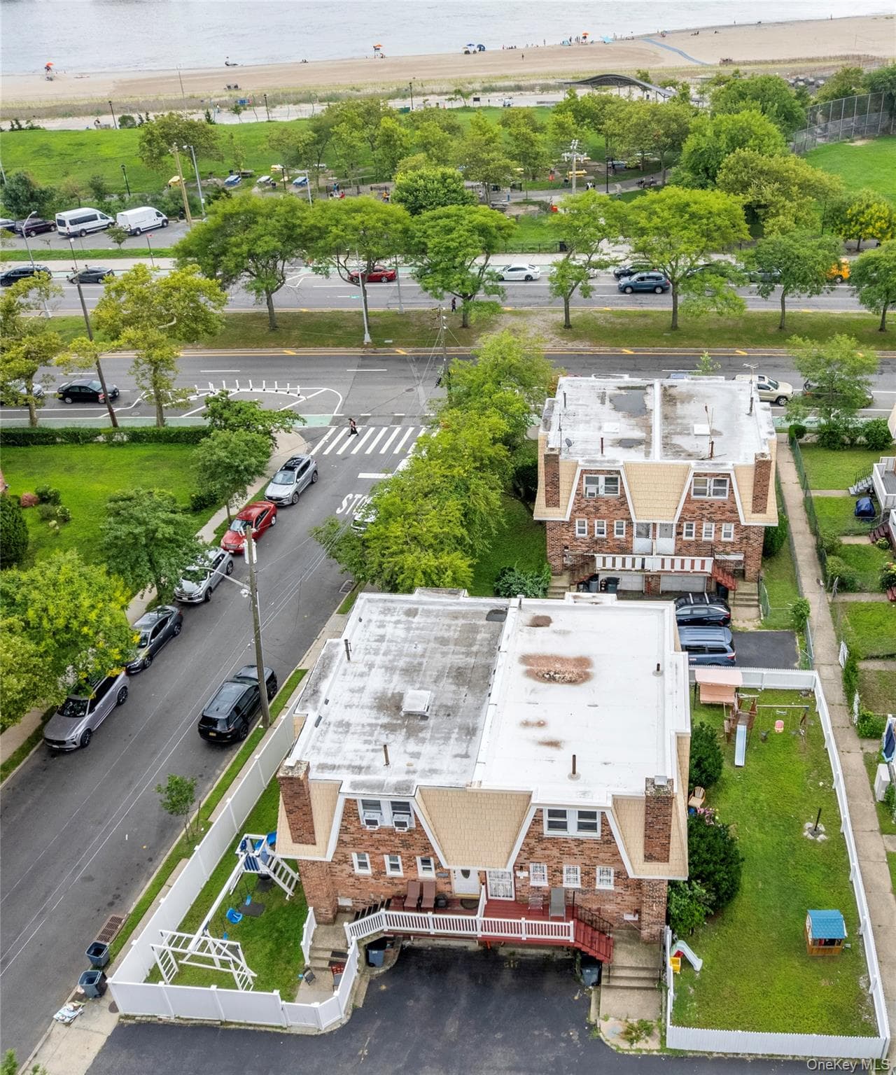 211 Beach 16th Street thumbnail 14
