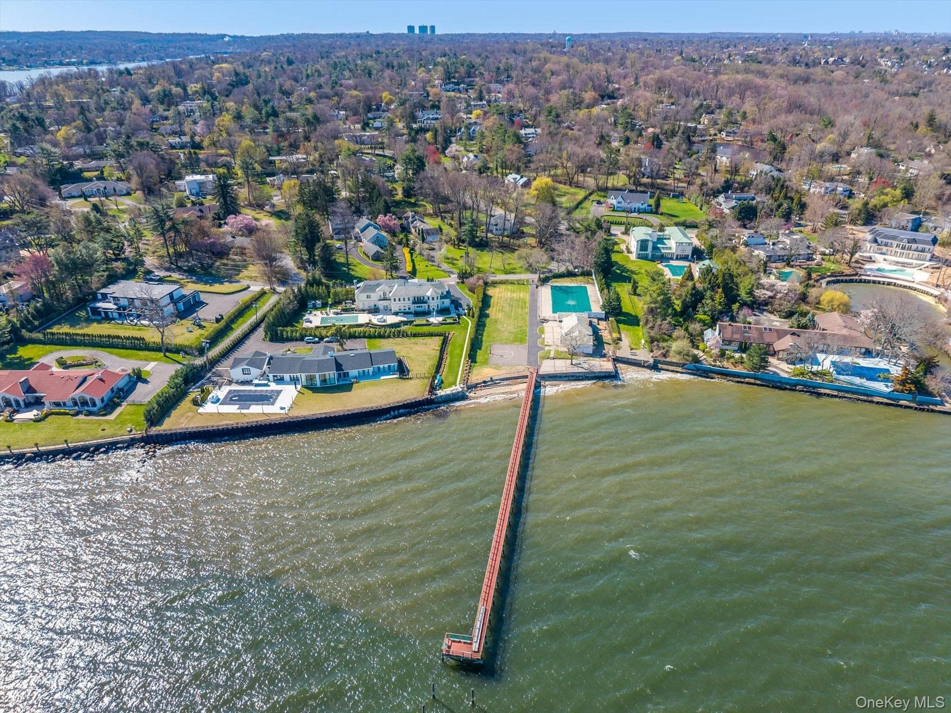 33 Harbour Road thumbnail 3
