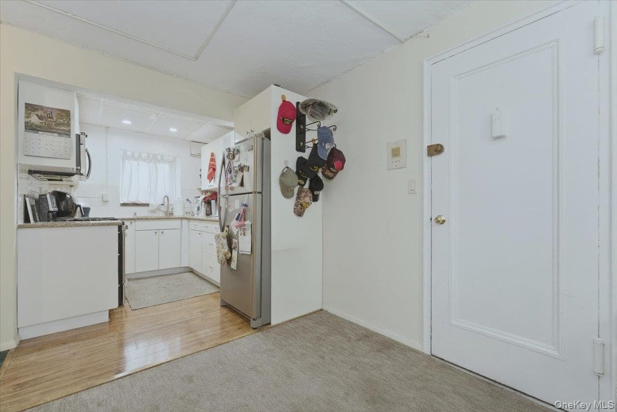 222 Smith Street Unit: 2E thumbnail 3