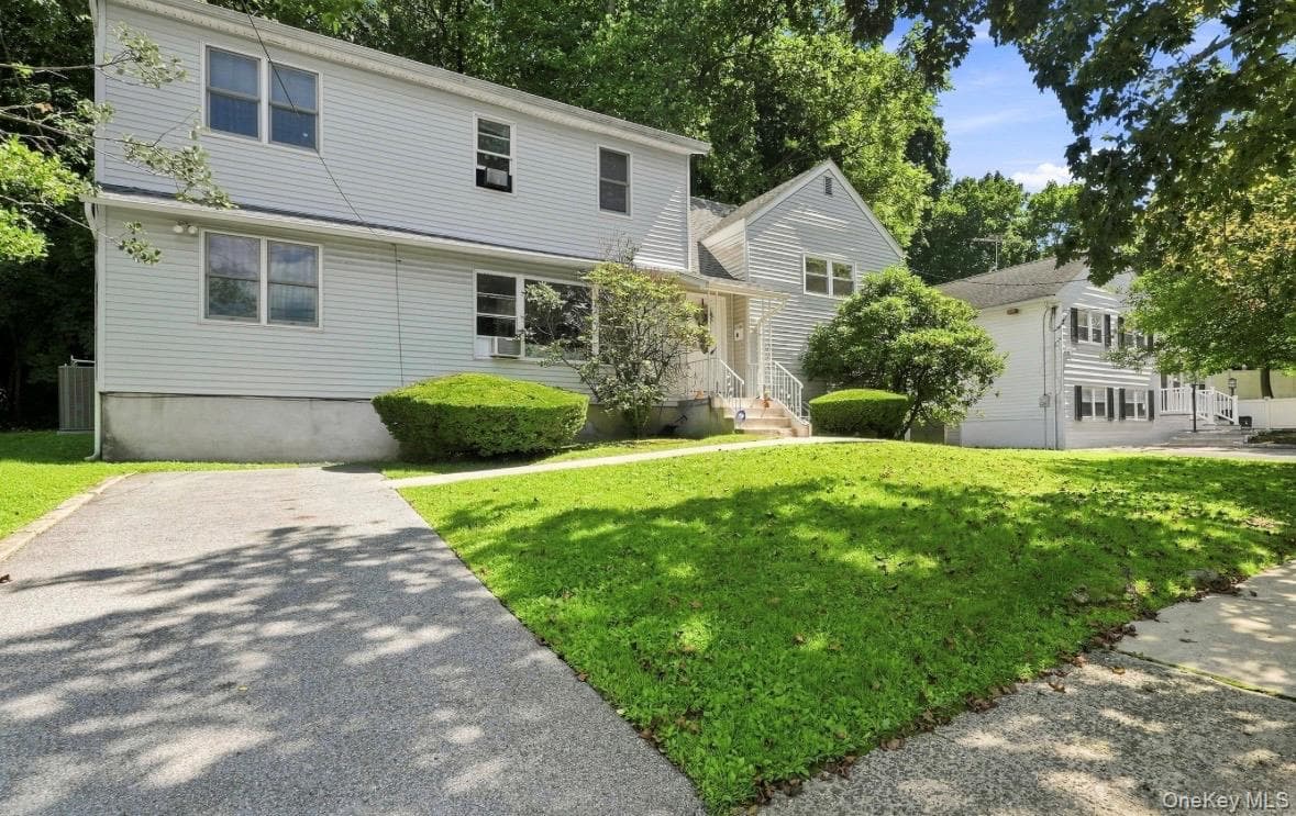 100 Pembrook Drive, Yonkers