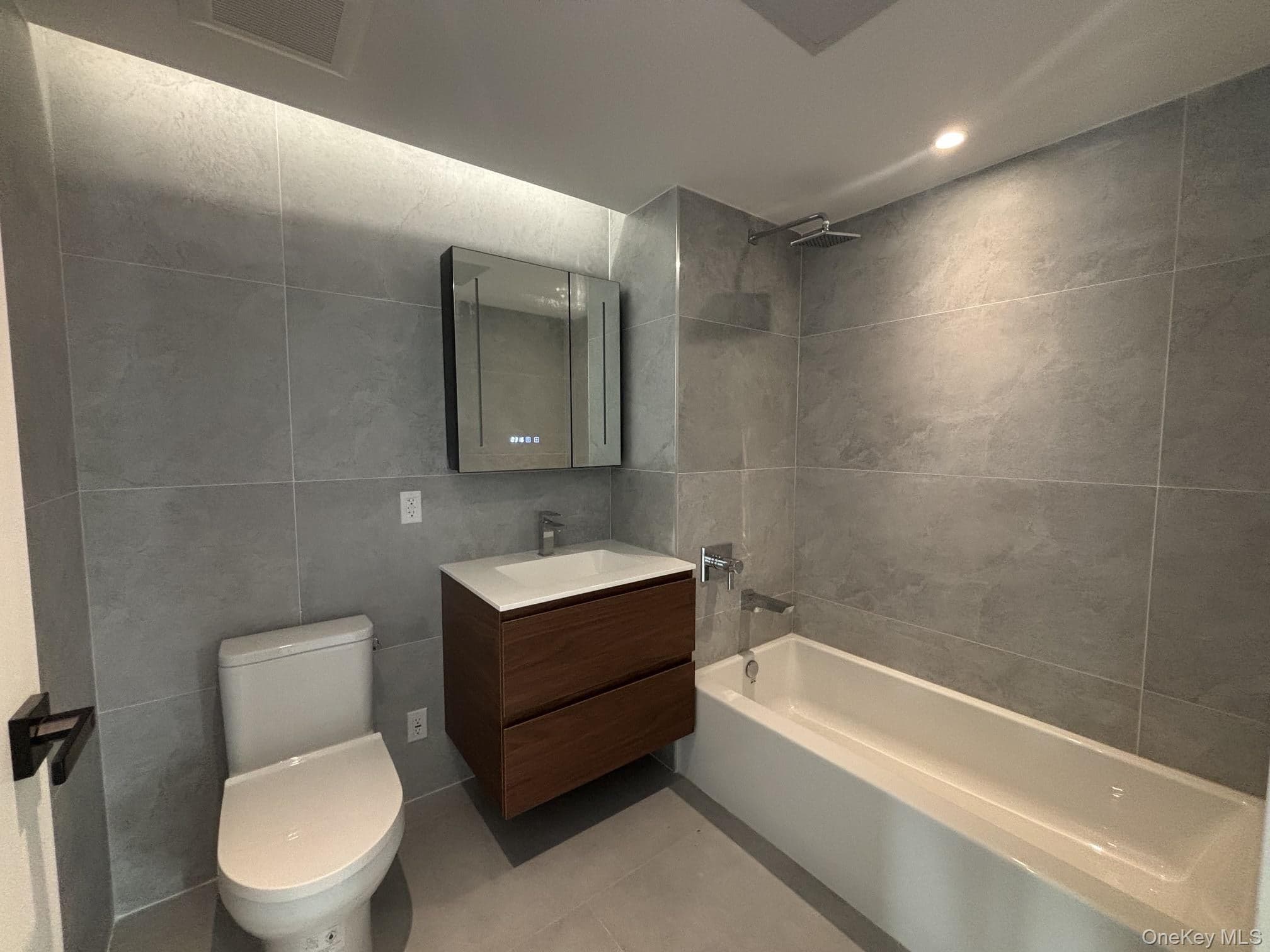 14449 Northern Boulevard Unit: 718 thumbnail 16