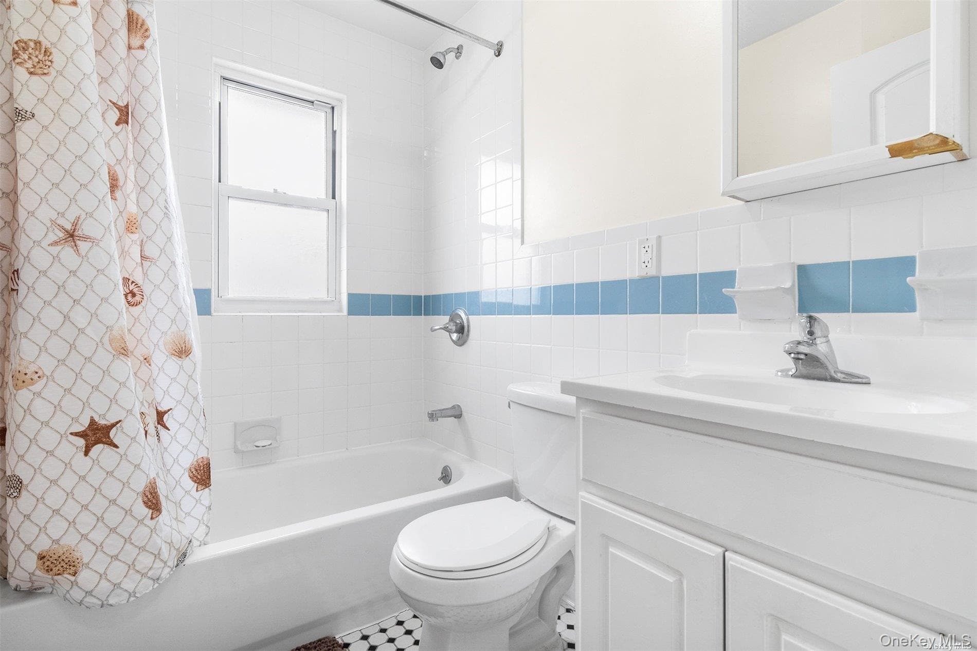 145-51 Arlington Terrace thumbnail 10