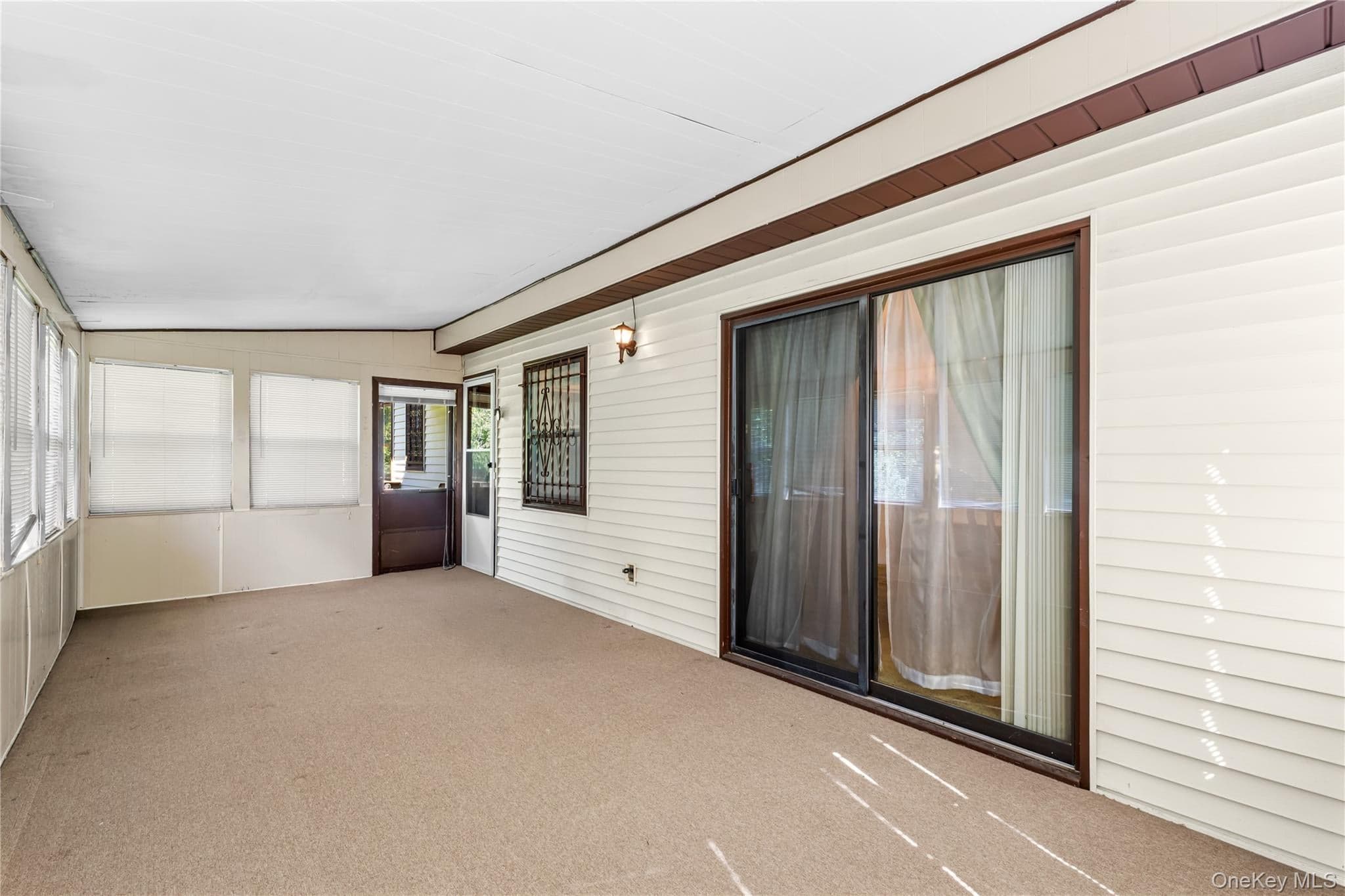 7 Roxbury Court thumbnail 8