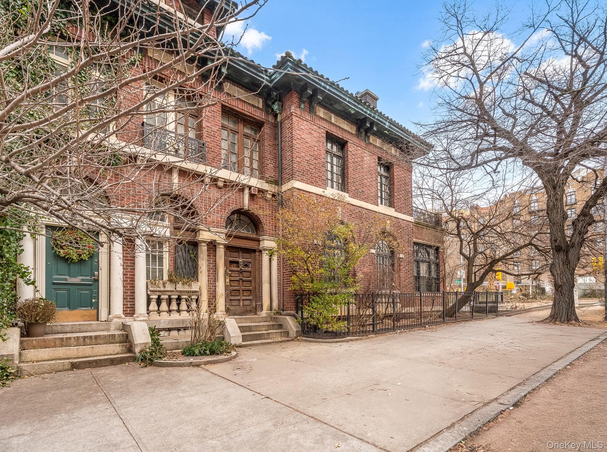 811 Riverside Drive, New York (manhattan)