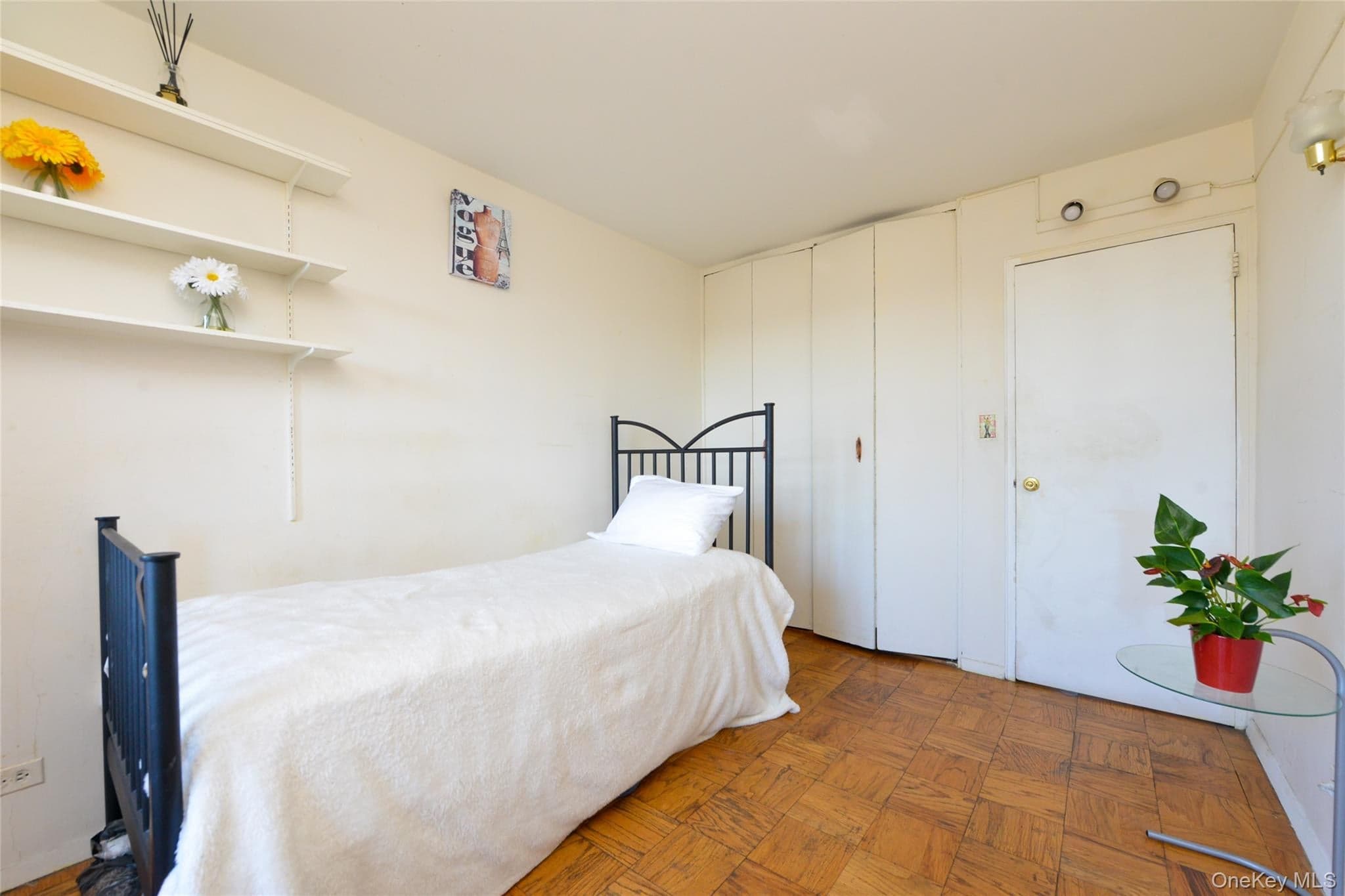 61-20 Grand Central Pkwy Unit: B 508 thumbnail 18