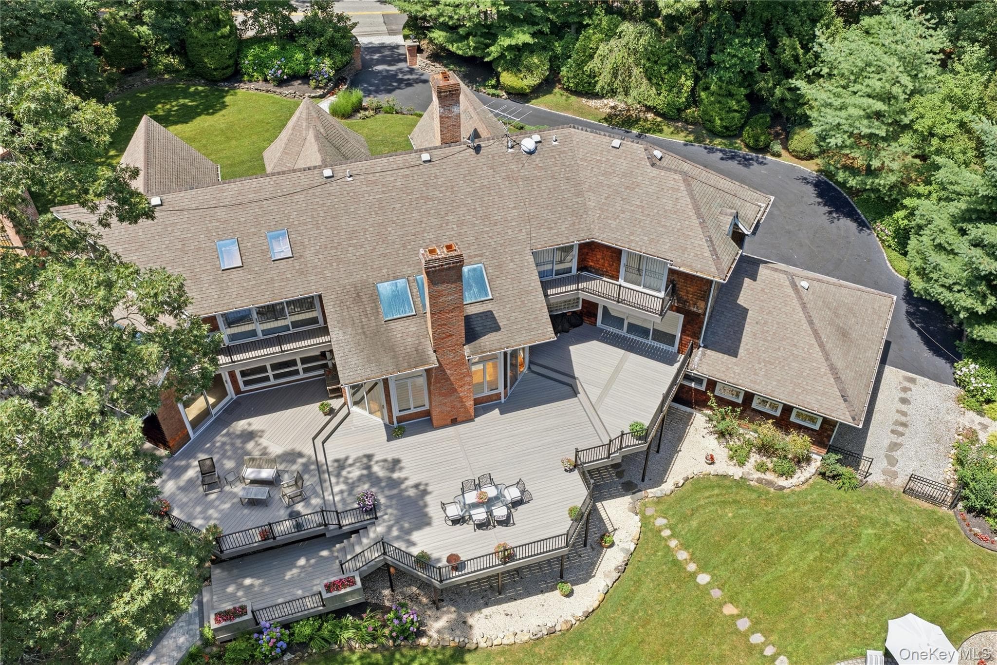 55 Meadow Glen Road thumbnail 42