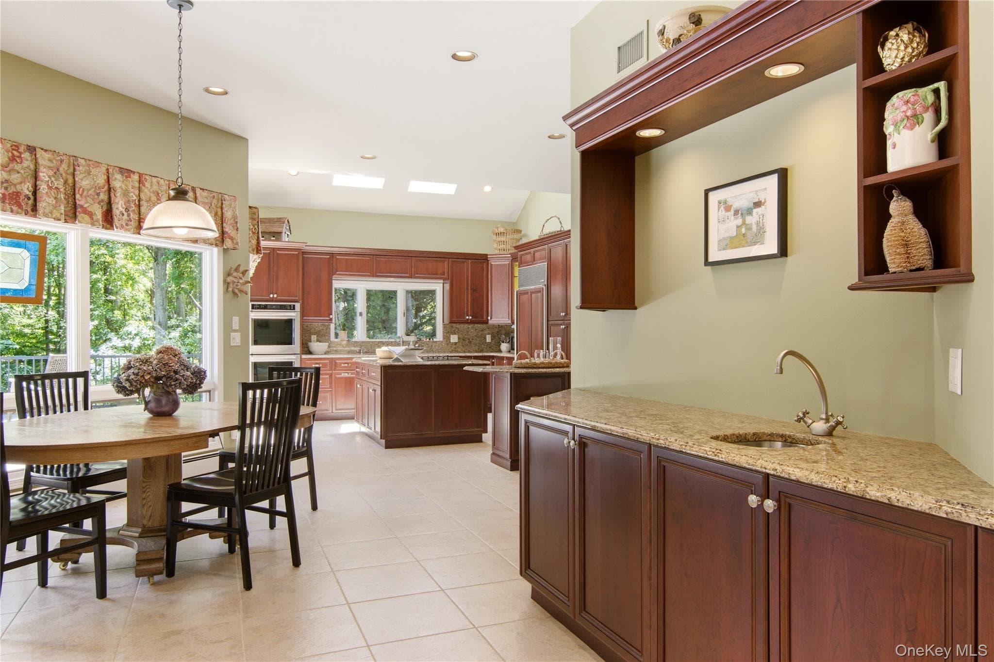 55 Meadow Glen Road thumbnail 17