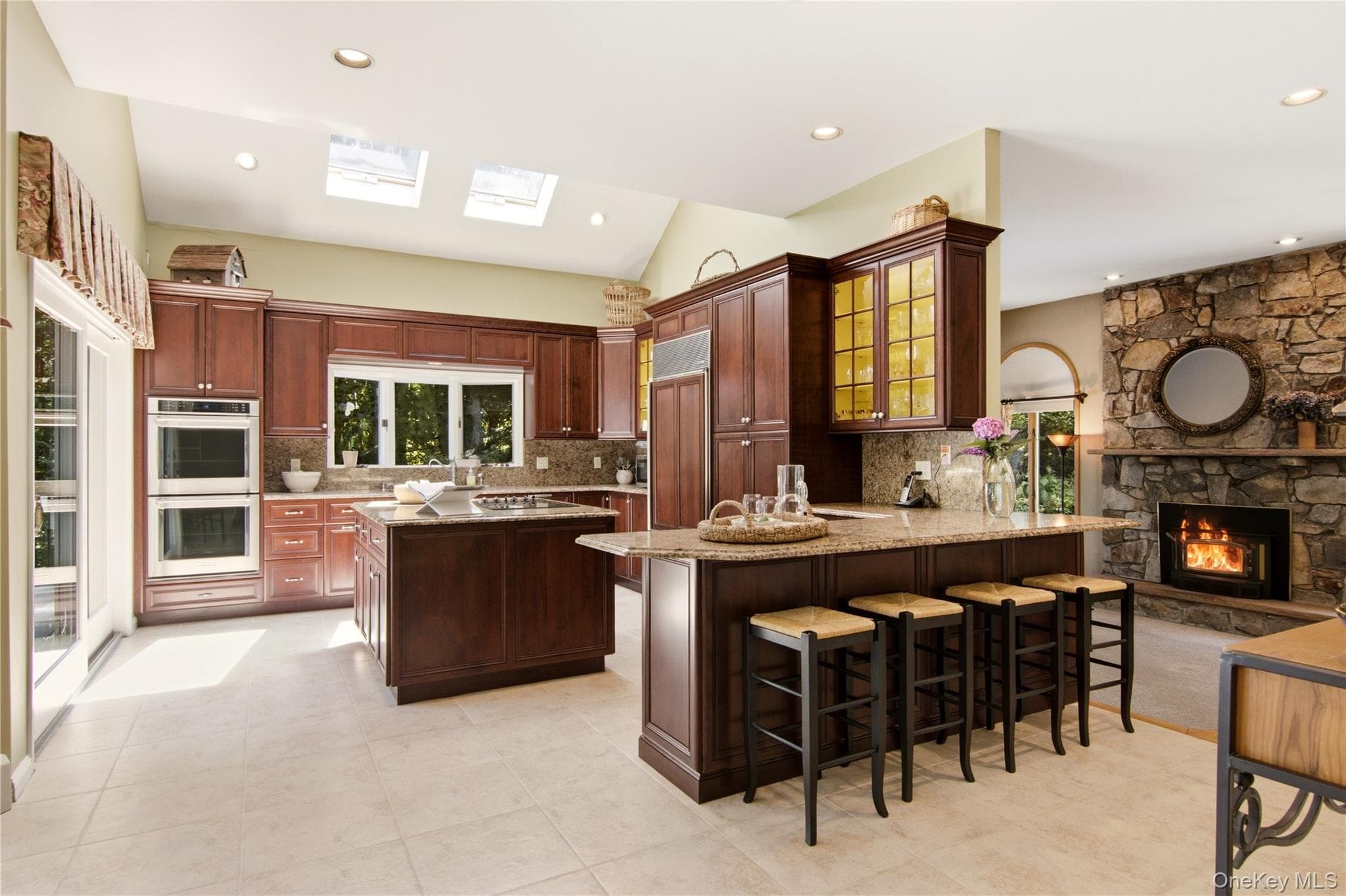 55 Meadow Glen Road thumbnail 13