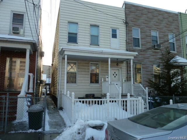 5316 Haspel Street, Elmhurst