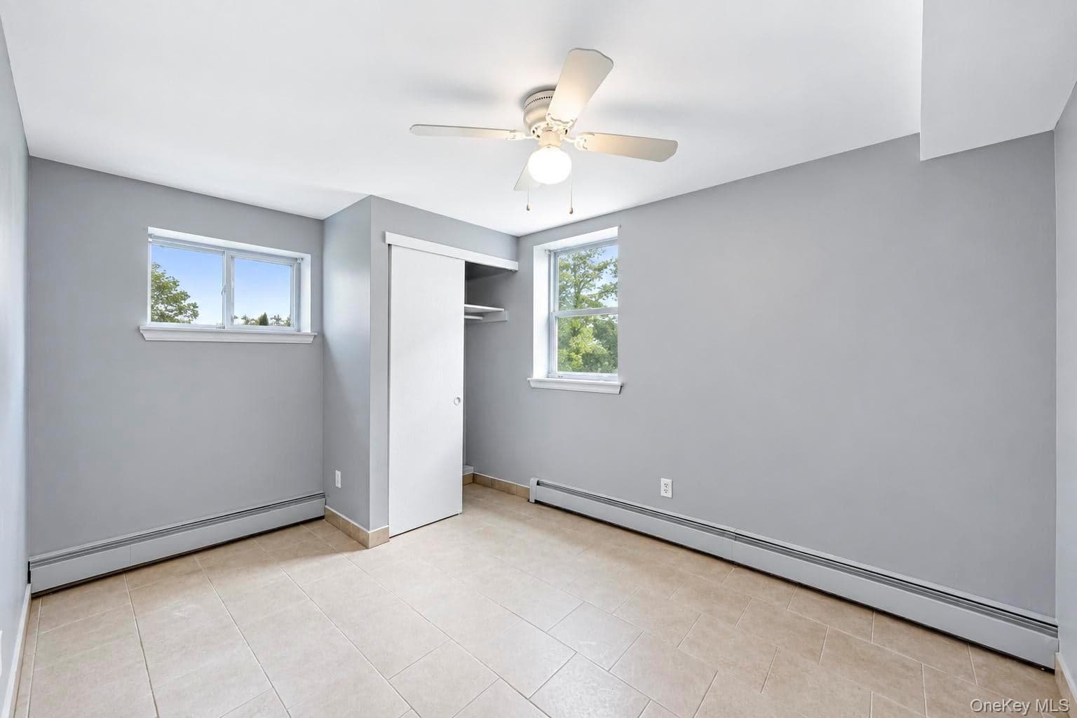 278 Lake Drive thumbnail 23