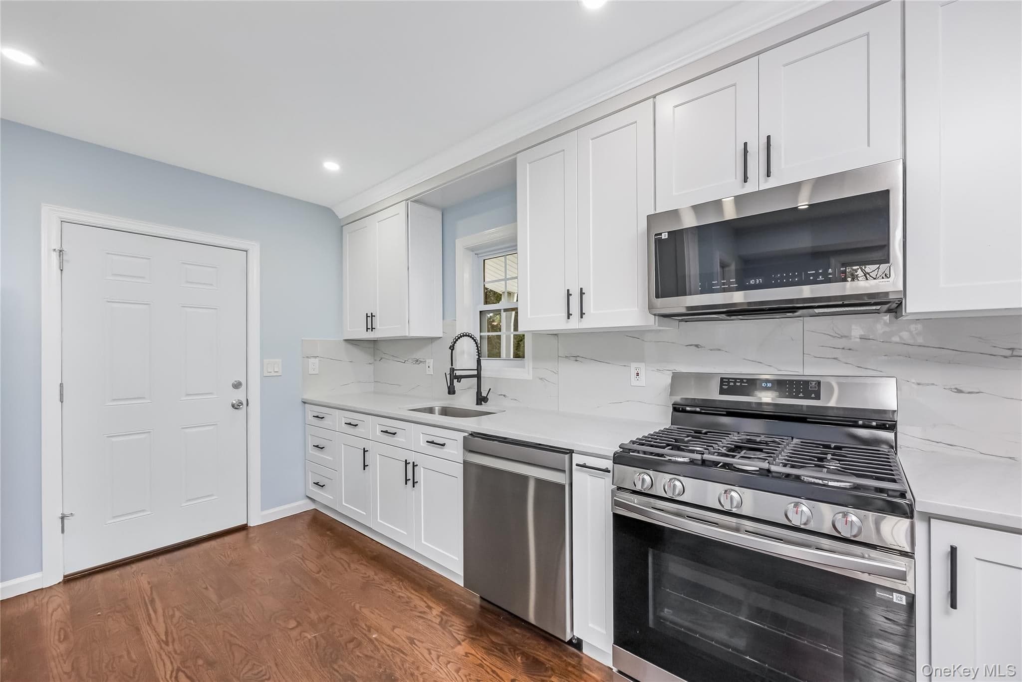 54 W Marshall Street thumbnail 11